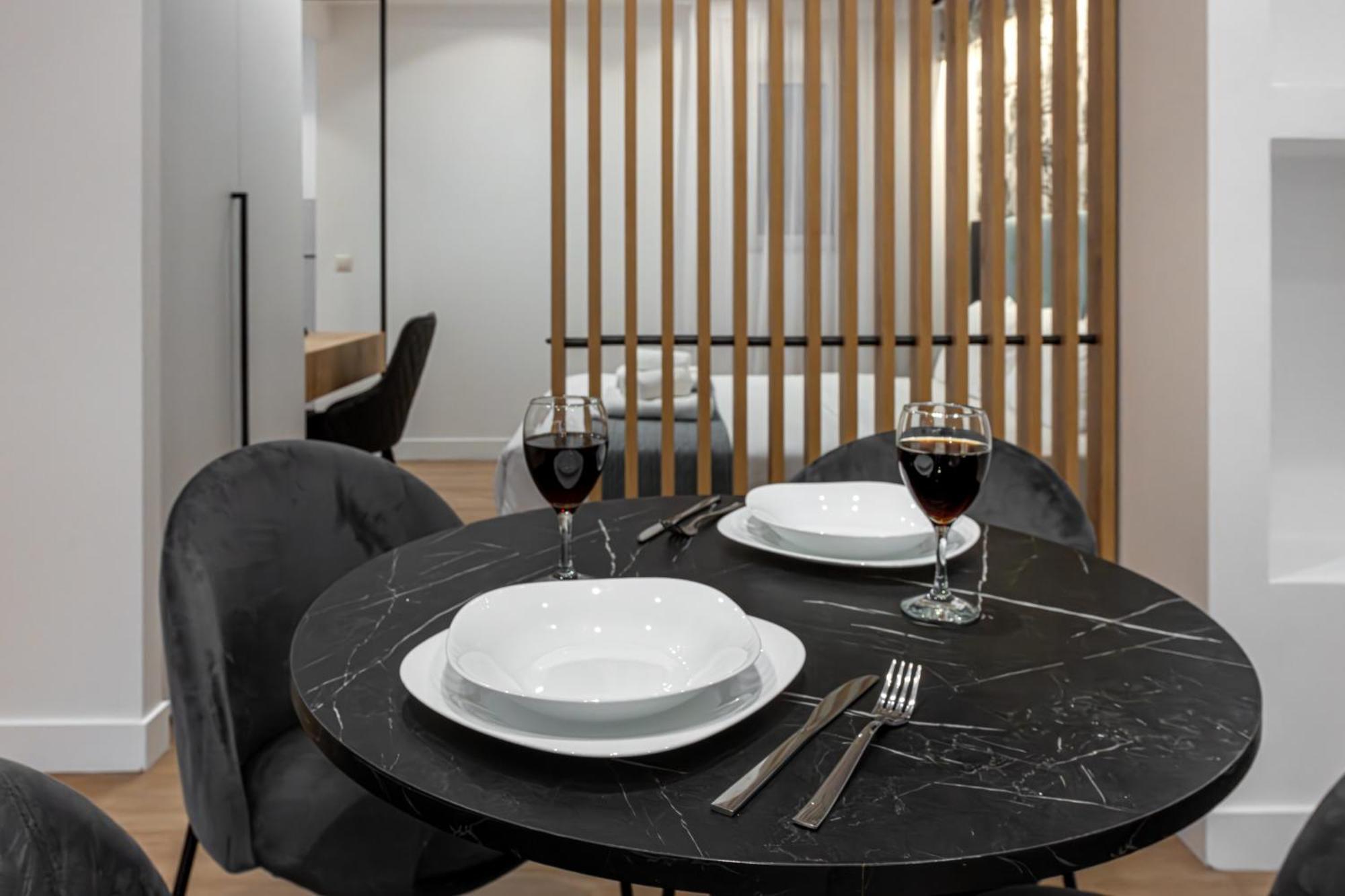 Kriel Suites By Liv Homes Athen Exterior foto